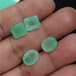 16 carat emerald ready for u ring !